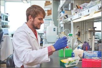 OMRF discovery points to cause of deadly lung condition