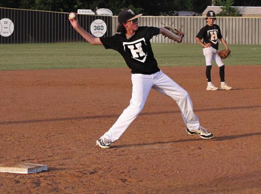 Buffalo baseball program tunes skills during summer tournaments