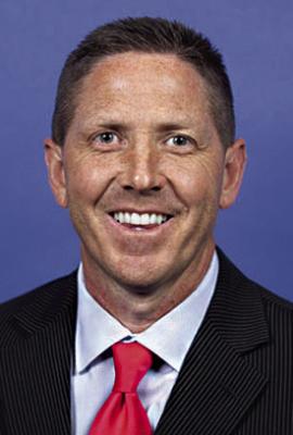 Congressman Brecheen votes to reverse Biden water rule