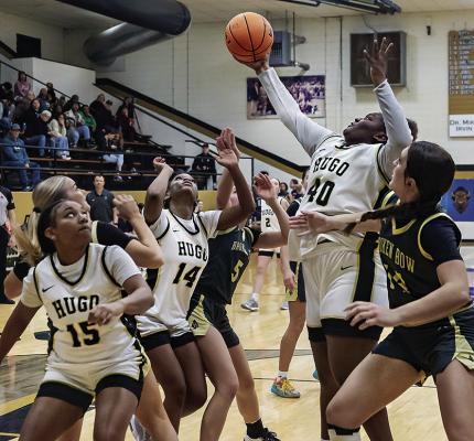 Scroggins drops 21 on Star Spencer