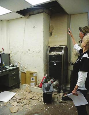 HISTORIC COURTHOUSE CRUMBLING