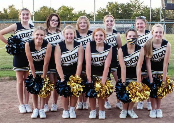 Hugo Middle School Cheerleaders...