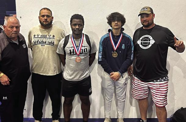 HUGO BUFFALO WEIGHTLIFTERS Da’Shon Sims and Noah Allred competed in the STATE Weighlifting Meet last week and brought back Medals to the Hugo Buffalo program! Pictured above are Coach Mark Rose, Ralph Allred, Da’Shon Sims, Noah Allred and Coach Krystopher Gross. Sims finished fifth at State in the 220 pound weight class. Allred finished third at State in the 132 pound weight class.