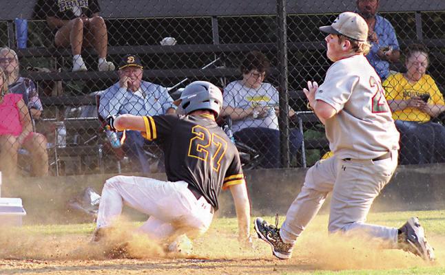 Boswell steals way to win over Caney