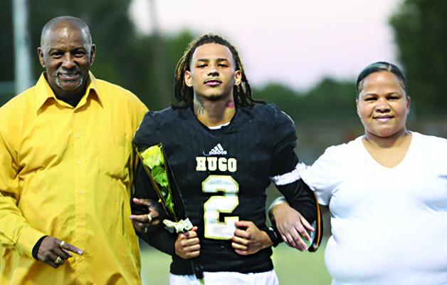 Travion King – Travion is the 18-year-old son of Brandon King and Chrissie Wilhelm. Travion was escorted by Lorenso Black and Erica King.