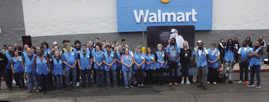 Hugo Walmart Supercenter celebrates ‘second best day’ with re-grand opening