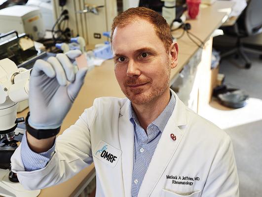 OMRF scientist awarded $1.2 million VA grant for arthritis studies