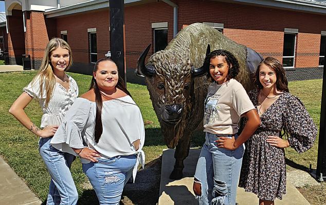 Five compete for Hugo Homecoming Queen