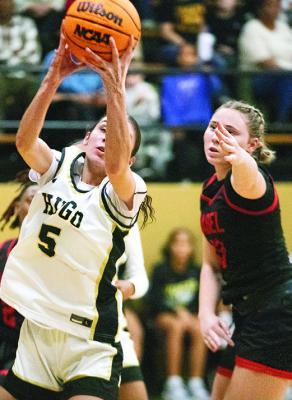Lady Buffs fall to Lady Warriors