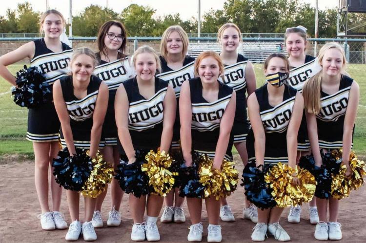 Hugo Middle School Cheerleaders...