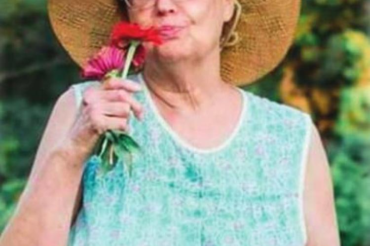 Dolores Joyce Chambers