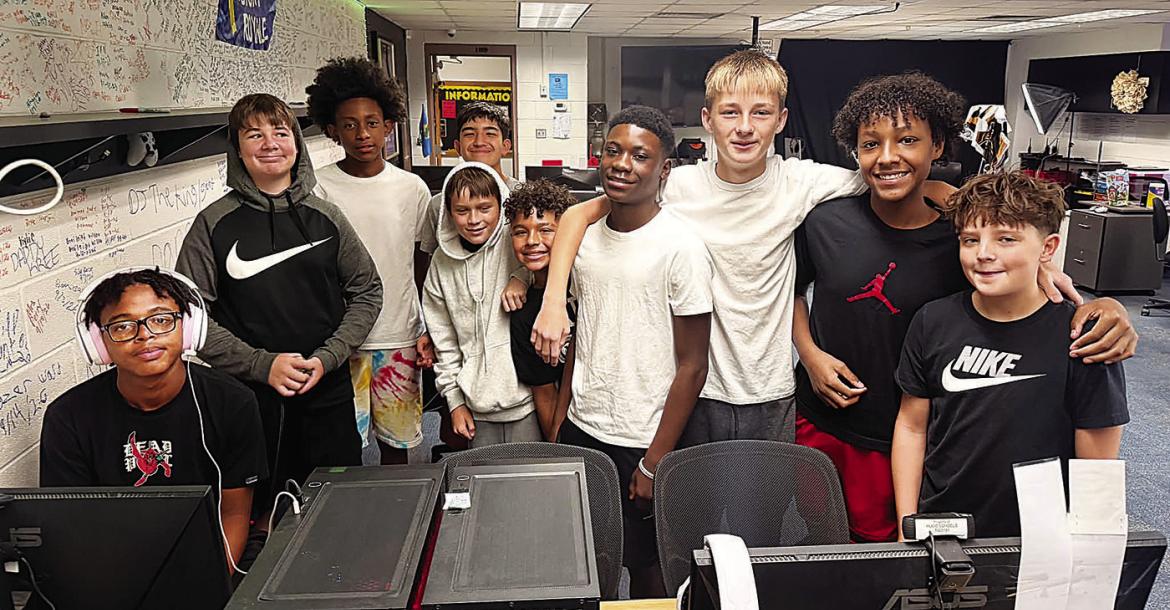 These Hugo Middle Schoolers recently swept the high school E-Sports competition. Hugo MS Gold beat Commerce High School, 7-0; and beat Westville High School, 8-7 in overtime! Hugo MS Black beat Webbers Falls High School, 7-4 and won by forfeit to Muldrow! Pictured are: Da’Travion’Tae “Buggy” Guess, Noah Brock, Kree Moore, Memphis Harvison, Stetson Kean, Zylen Hare, Aiden Mosley, Silas Bacon, Cardarius Jackson and Caine Cenkus.