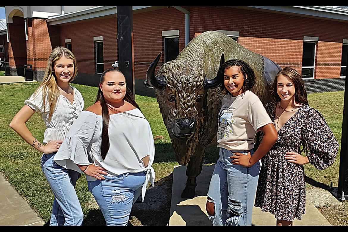 Five compete for Hugo Homecoming Queen